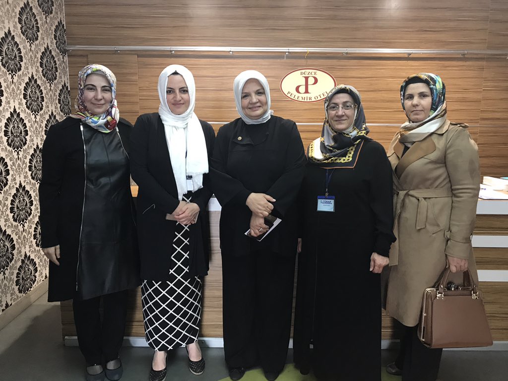  Düzce'de yapilan Türkiye Aile Platformu Genel Kuruluna katildik