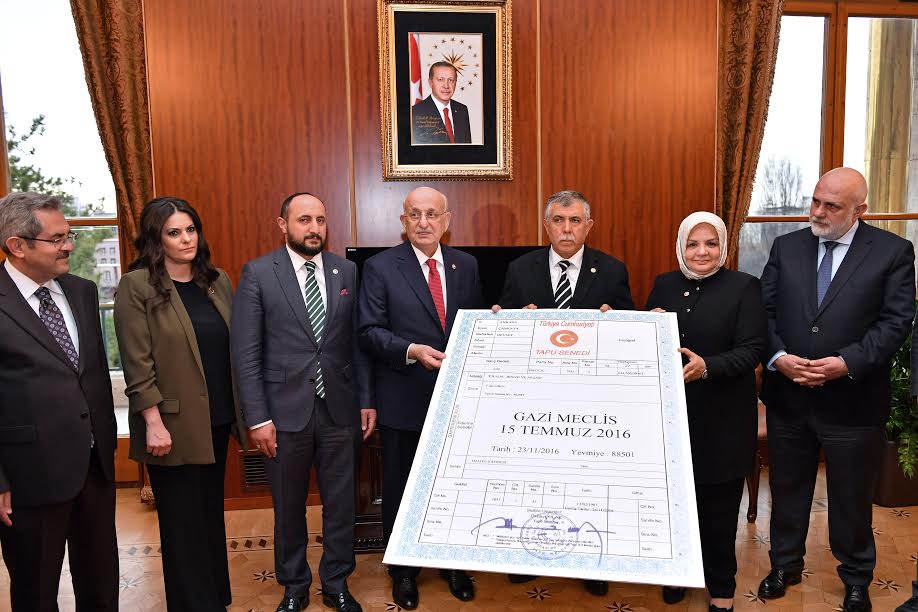 TBMM tapu senedine "Gazi Meclis 15 Temmuz 2016" kaydi resmen düsüldü