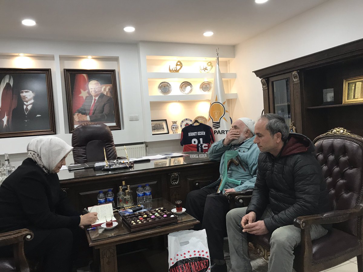AK Parti Düzce Il Baskanligimizda Hemsehrilerimizle Bir Araya Gelerek Sorunlarini Dinledik...
