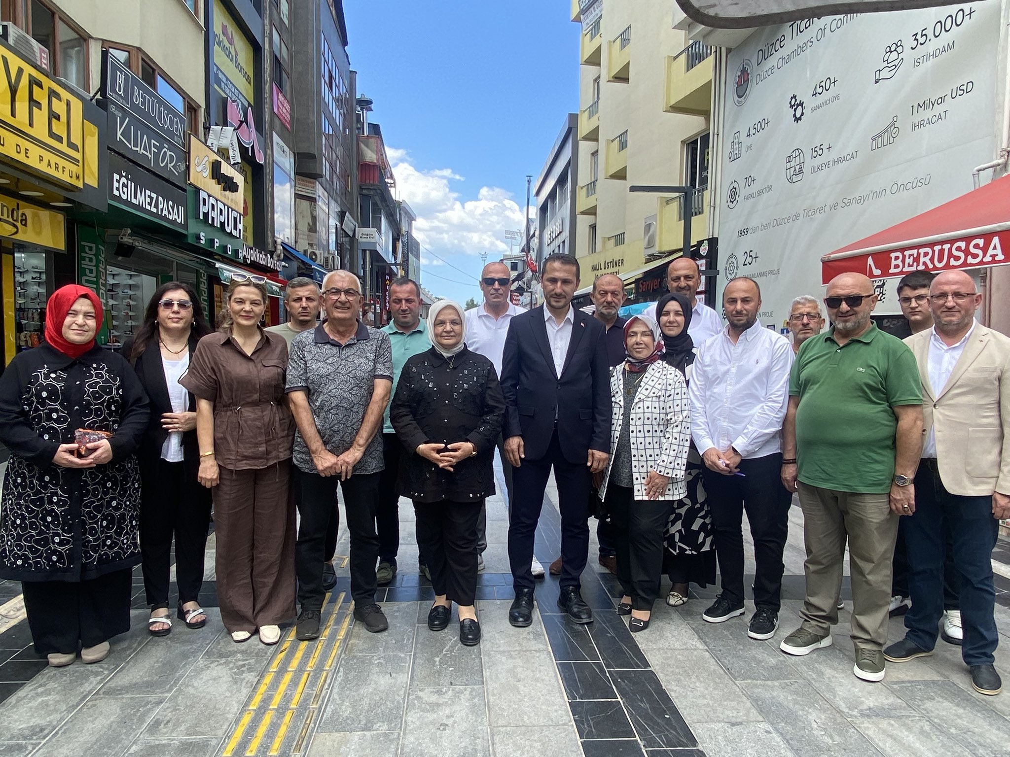 SPOR SOKAK ESNAFINI ZİYARET ETTİK