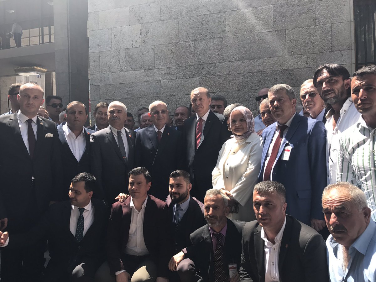 Muhtarlarimizi ve Cumayerinden Kadin Misafirlerimizi  Ankara'da Misafir Ettik  (1)