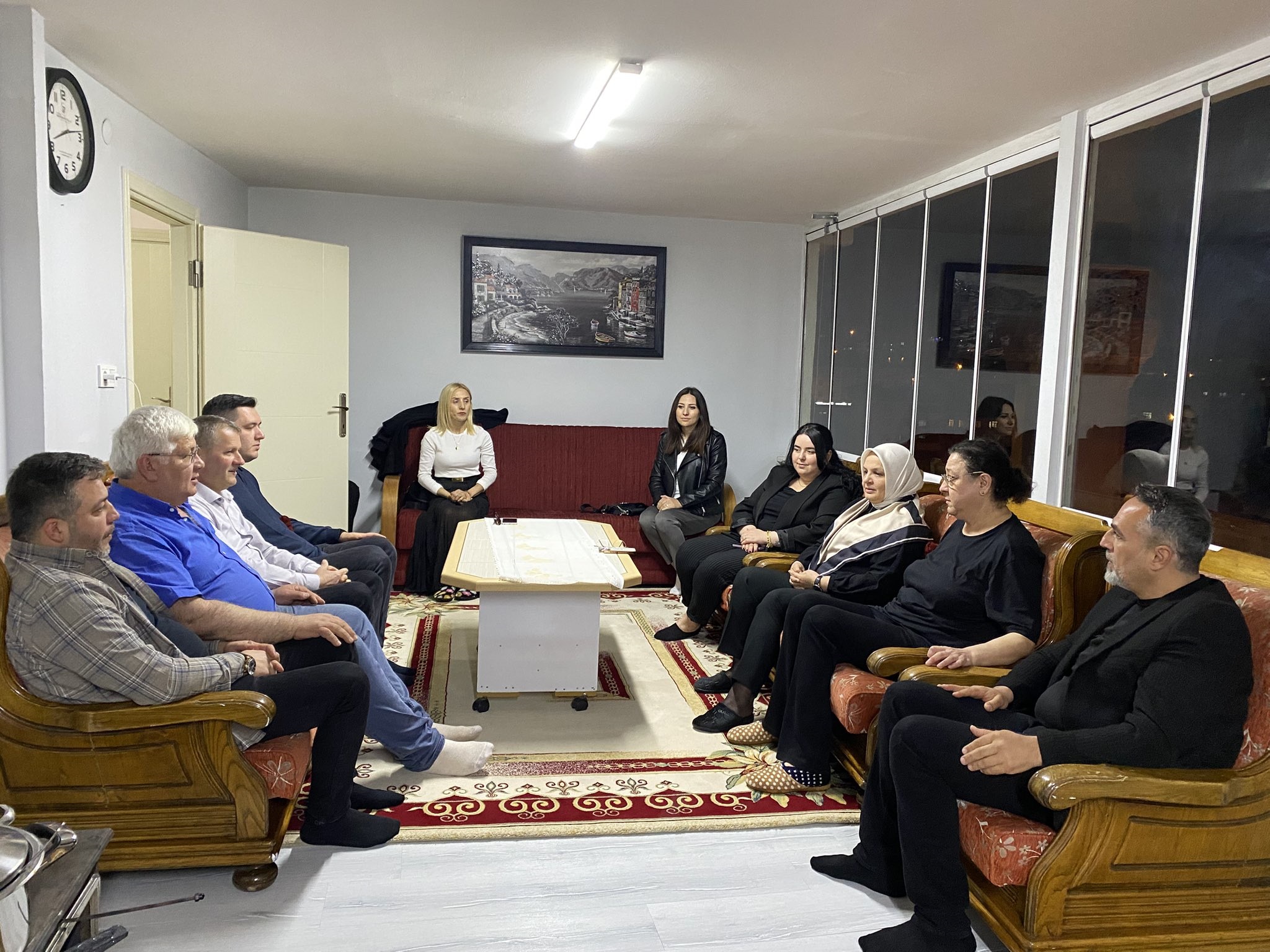 GÜMÜŞOVA'DA DİŞLİ AİLESİNİ ZİYARET ETTİK