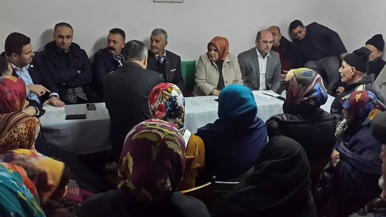 Çilimli Kiraztarla Köyü