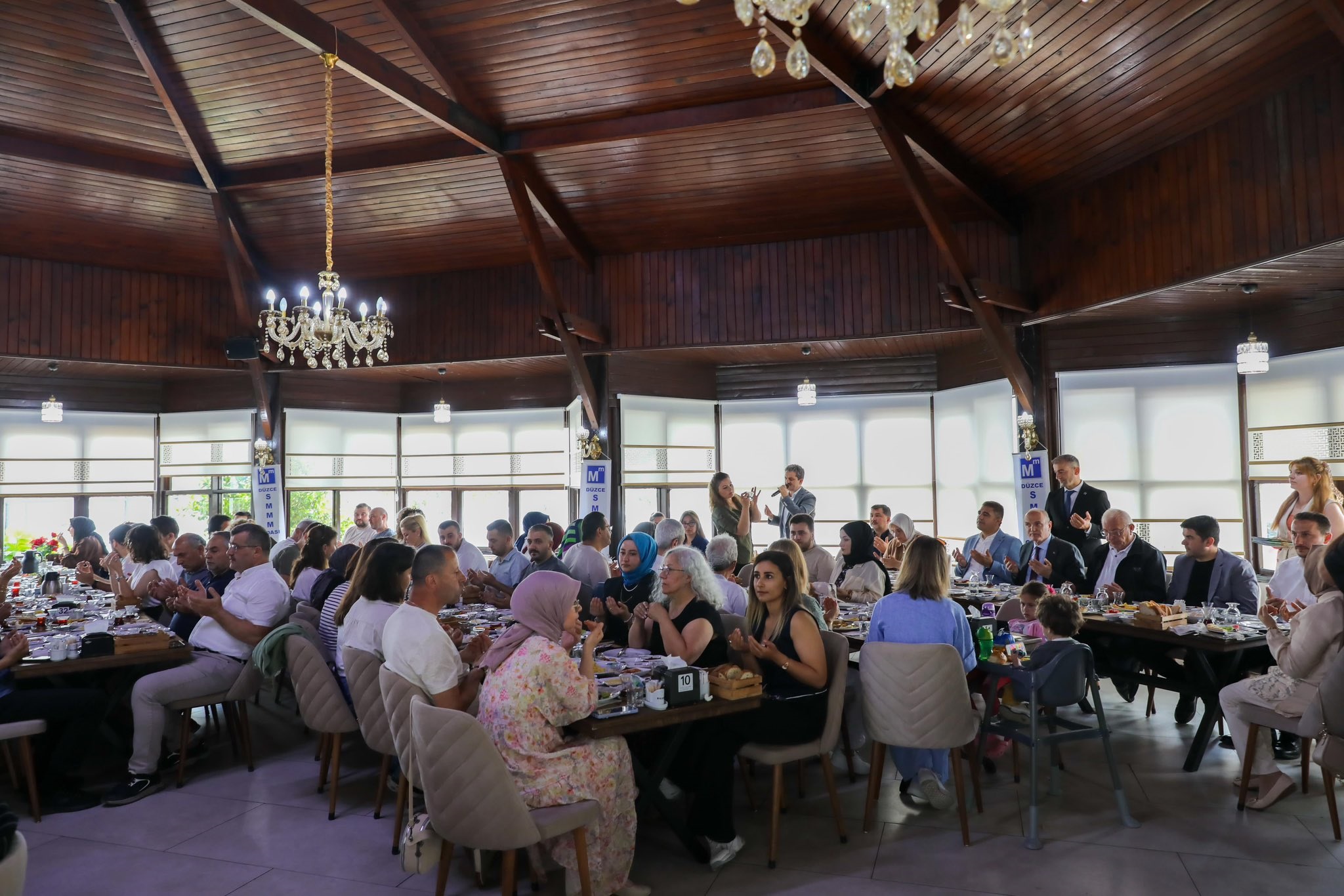 MUHASEBECİ VE MALİ MÜŞAVİRLERLE BULUŞTUK