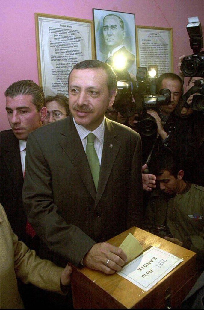 AK PARTİ'NİN İKTİDARA GELİŞİNİN 22. YILI 