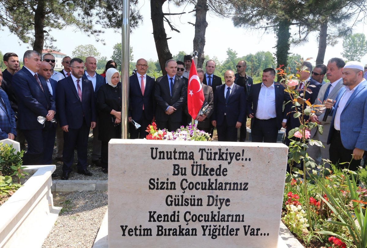 15Temmuz Gölbasi Sehidimiz Ufuk Baysan'in Kabrini Ziyaret Ettik