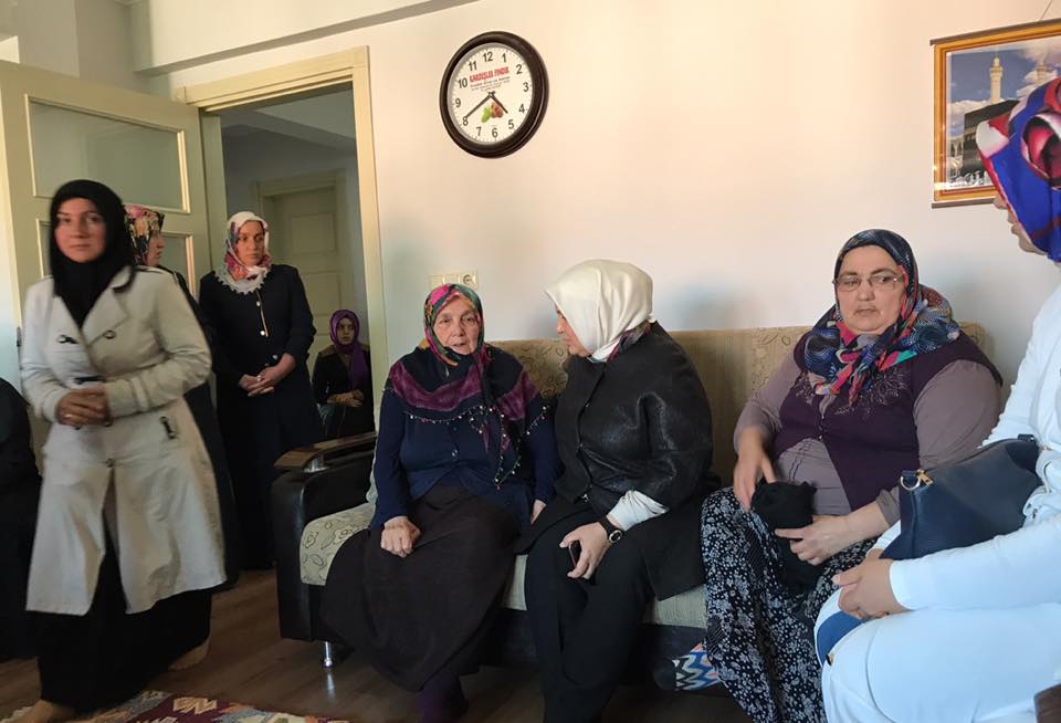 ? Cumayeri Ilçemizde, Geçirdigi Beyin Kanamasi Sonucu Vefat Eden Vatandasimiz Hakki Mil'in Ailesine Taziye Ziyaretinde Bulunduk