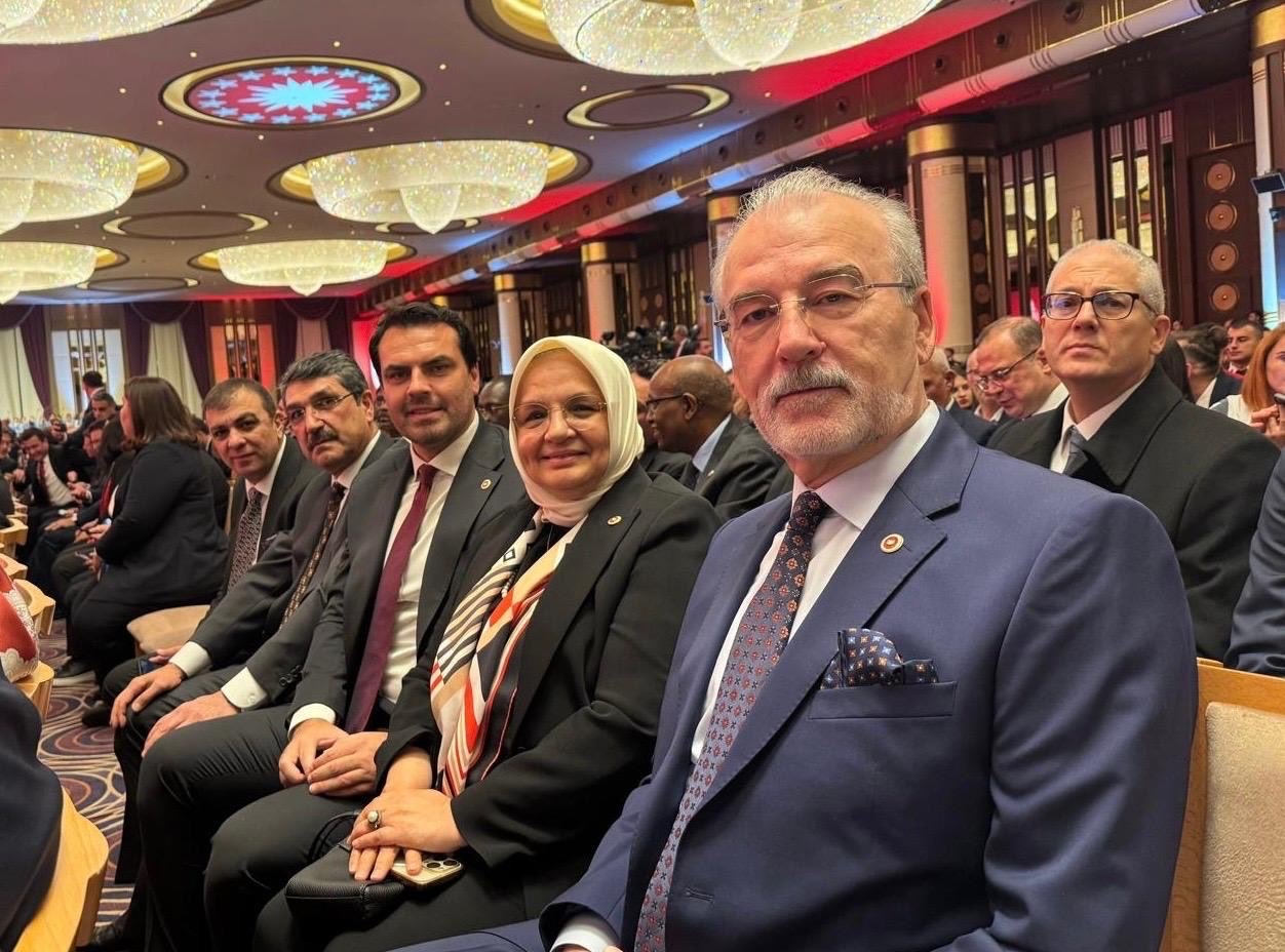 MİLLETİN EVİNDE BAYRAM COŞKUSU