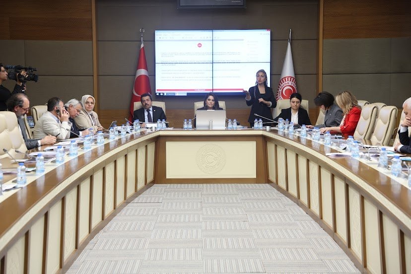 ENGELLİ BİREYLERİN İHTİYAÇLARINI DEĞERLENDİRİYORUZ