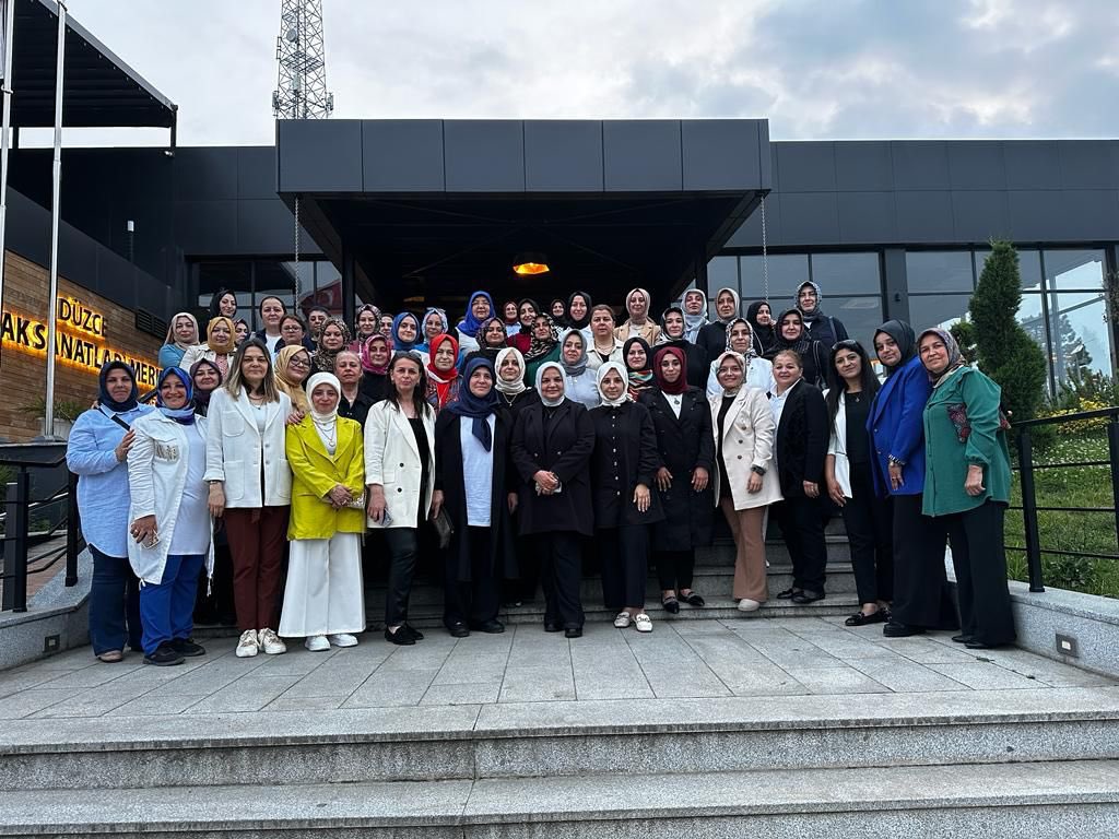 DÜZCE KADIN KOLLARI TEŞKİLATLARIMIZA TEŞEKKÜR ETTİK