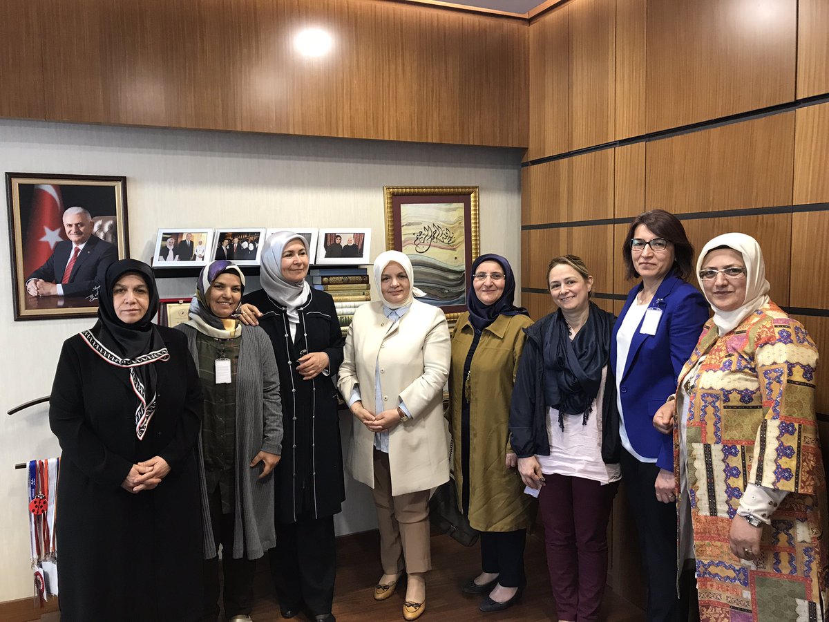 Medya Ve Aile Çalisan STK Temsilcisi Arkadaslarla Bir Araya Geldik