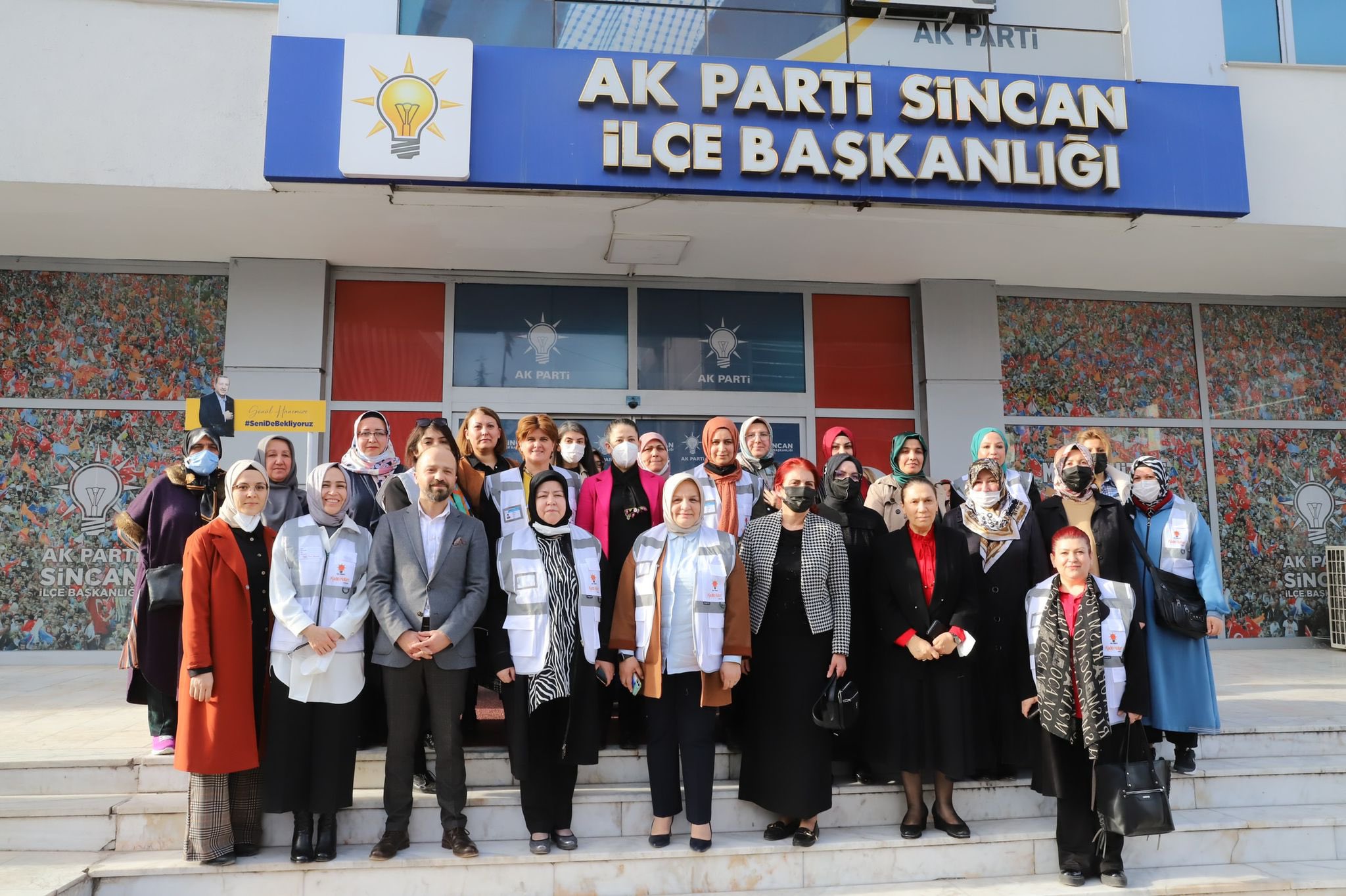 RAMAZAN'DA GÖNÜL SOFRALARI KURUYORUZ