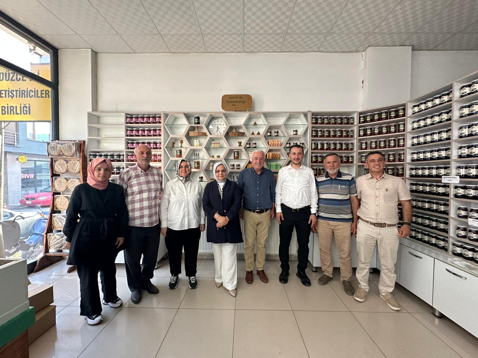 ARI YETİŞTİRİCİLERİYLE İSTİŞARELERDE BULUNDUK