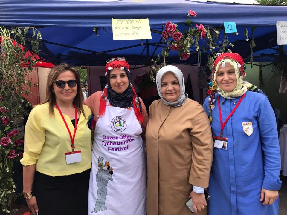 3. Düzce Otlari TYCHE Bereket Festivali'ndeki Stantlari Ziyaret Ettik