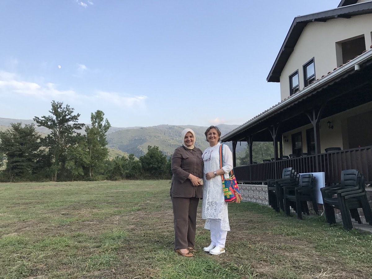 Partimizin kurucularindan, TBMM Dilekçe Komisyonu  Baskanimiz Sayin Belma Satir Düzce'de misafirimiz oldu...