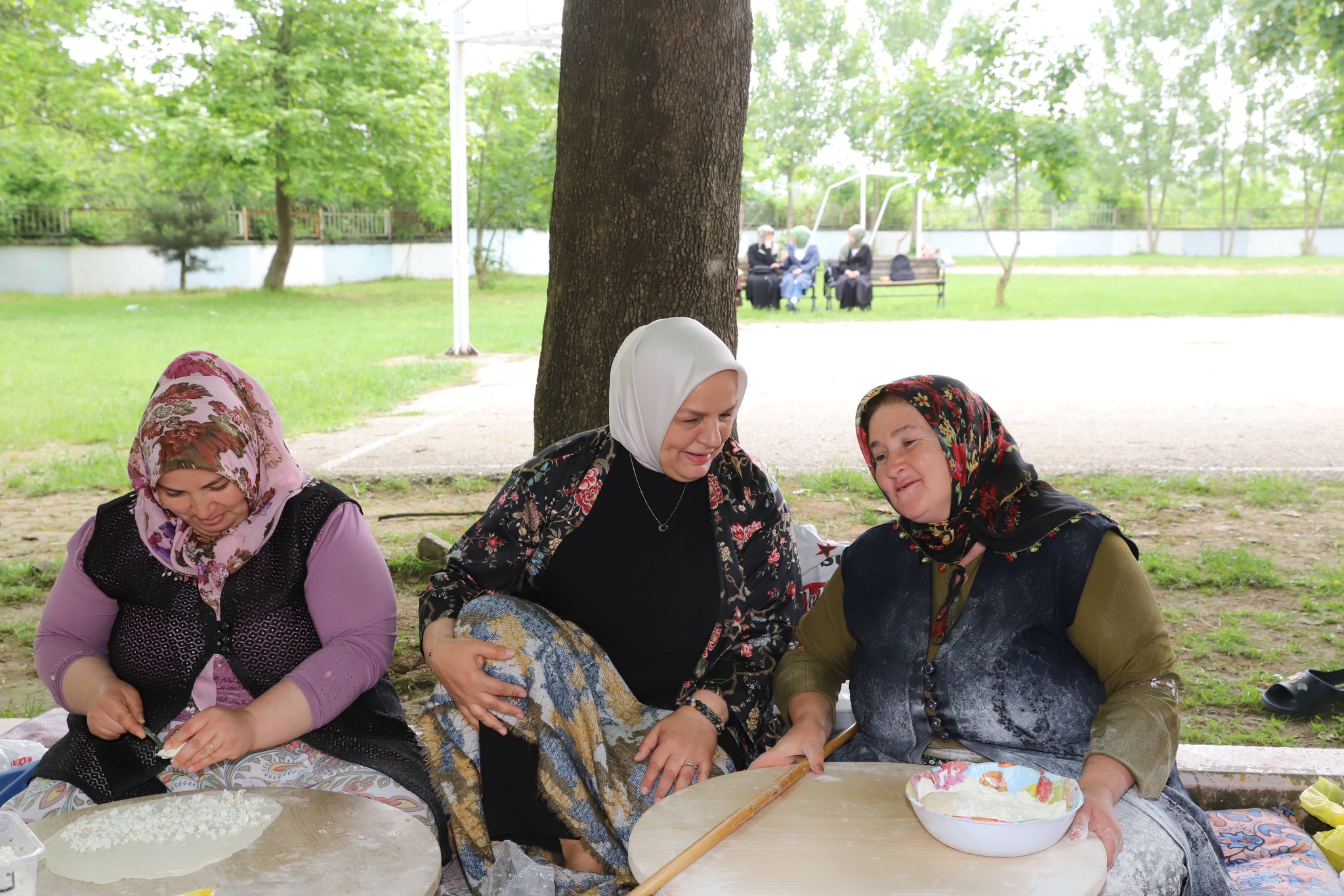 DEPREM BÖLGESİNE DESTEK İÇİN...