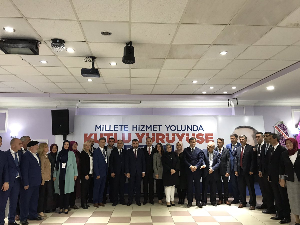 Akçakoca 6. Olagan Kongremizi gerçeklestirdik. Baskanimiz Dergah Akça ve Yön. Kur. Üyelerini tebrik ediyorum. Hayirli ugurlu olsun.