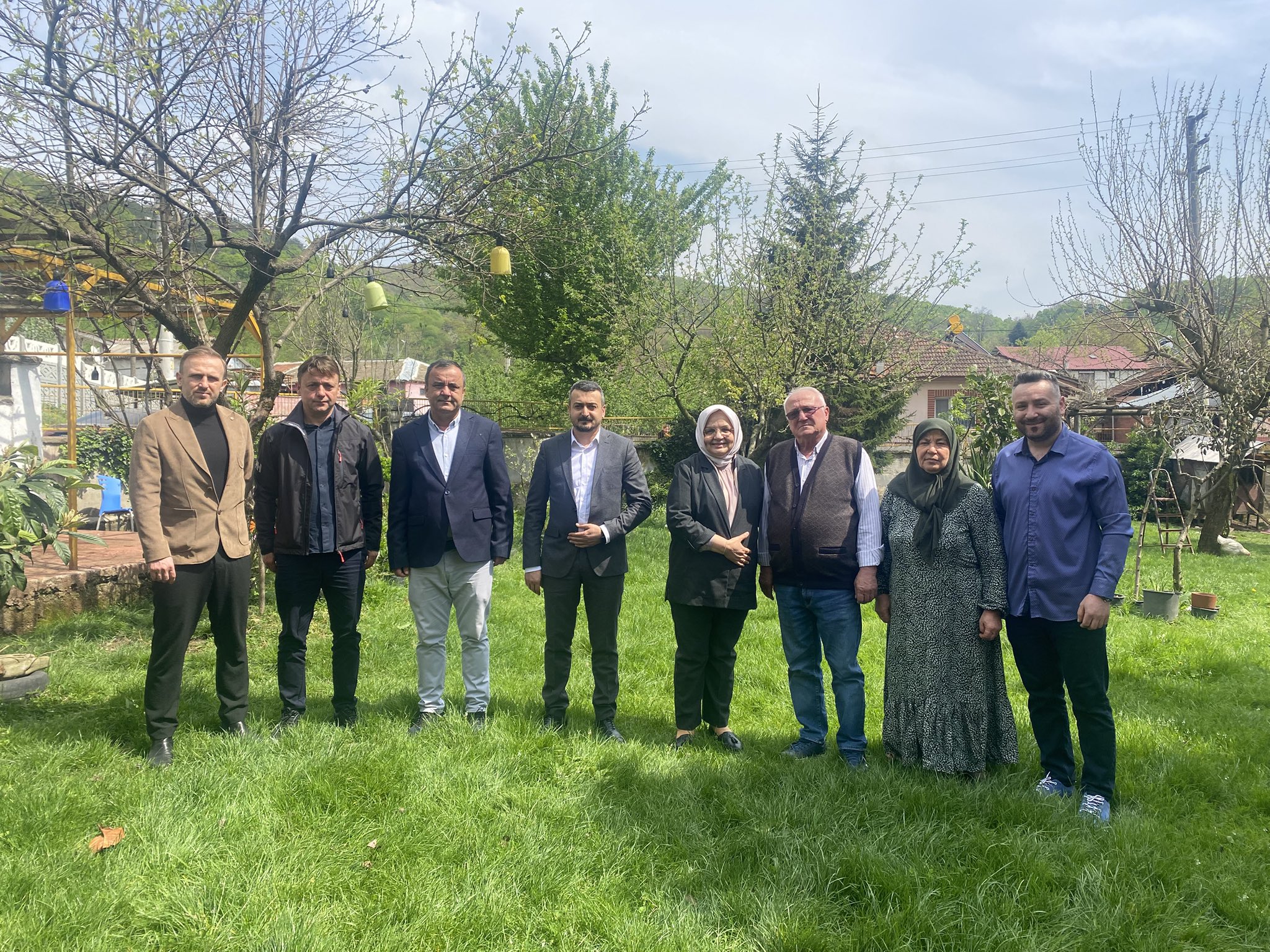 KAYNAŞLI'DA ŞEHİT AİLESİNİ ZİYARET ETTİK