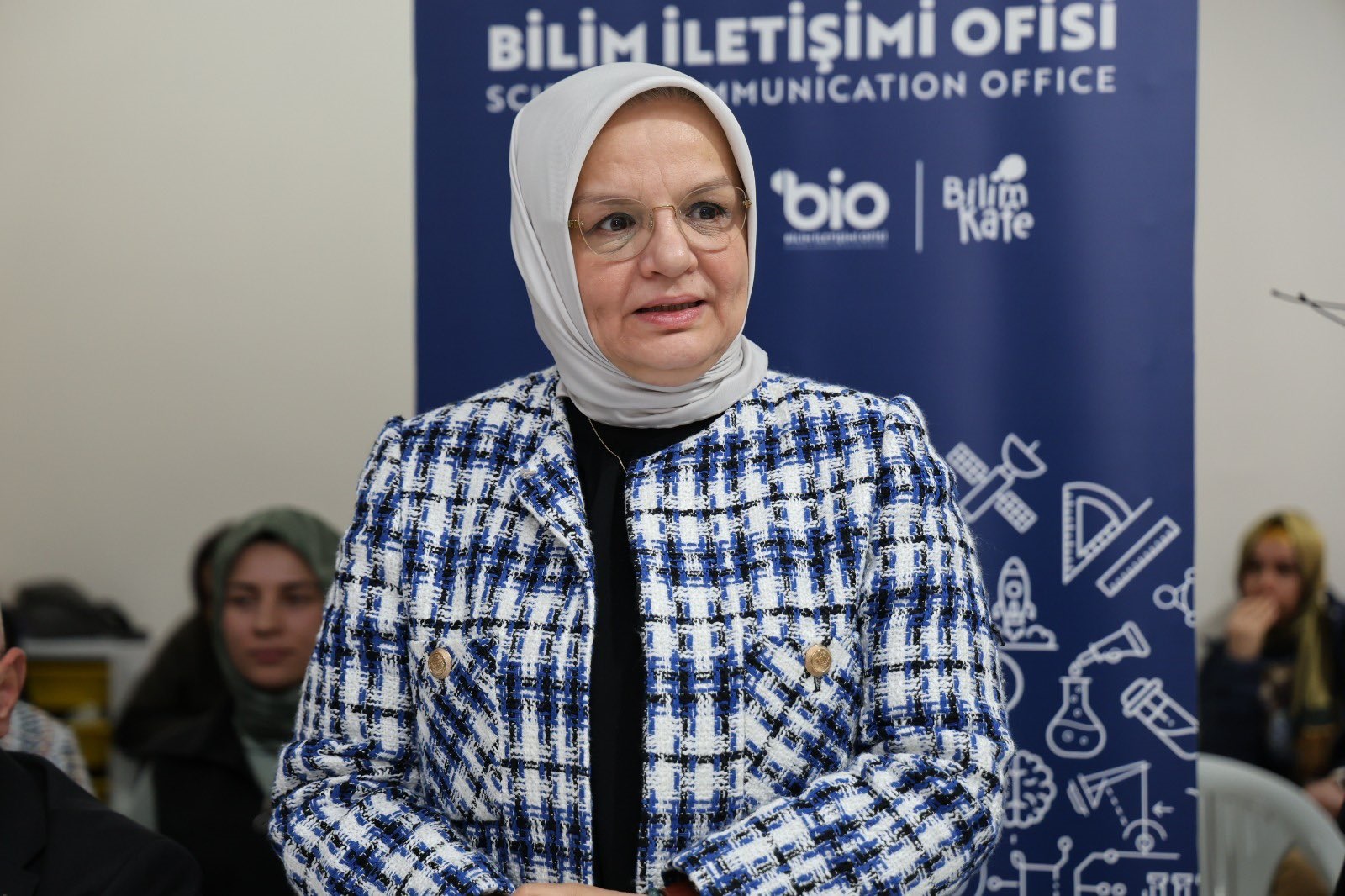 ORHANGAZİ'DE BİLİM CAFE ETKİNLİĞİNE KATILDIK